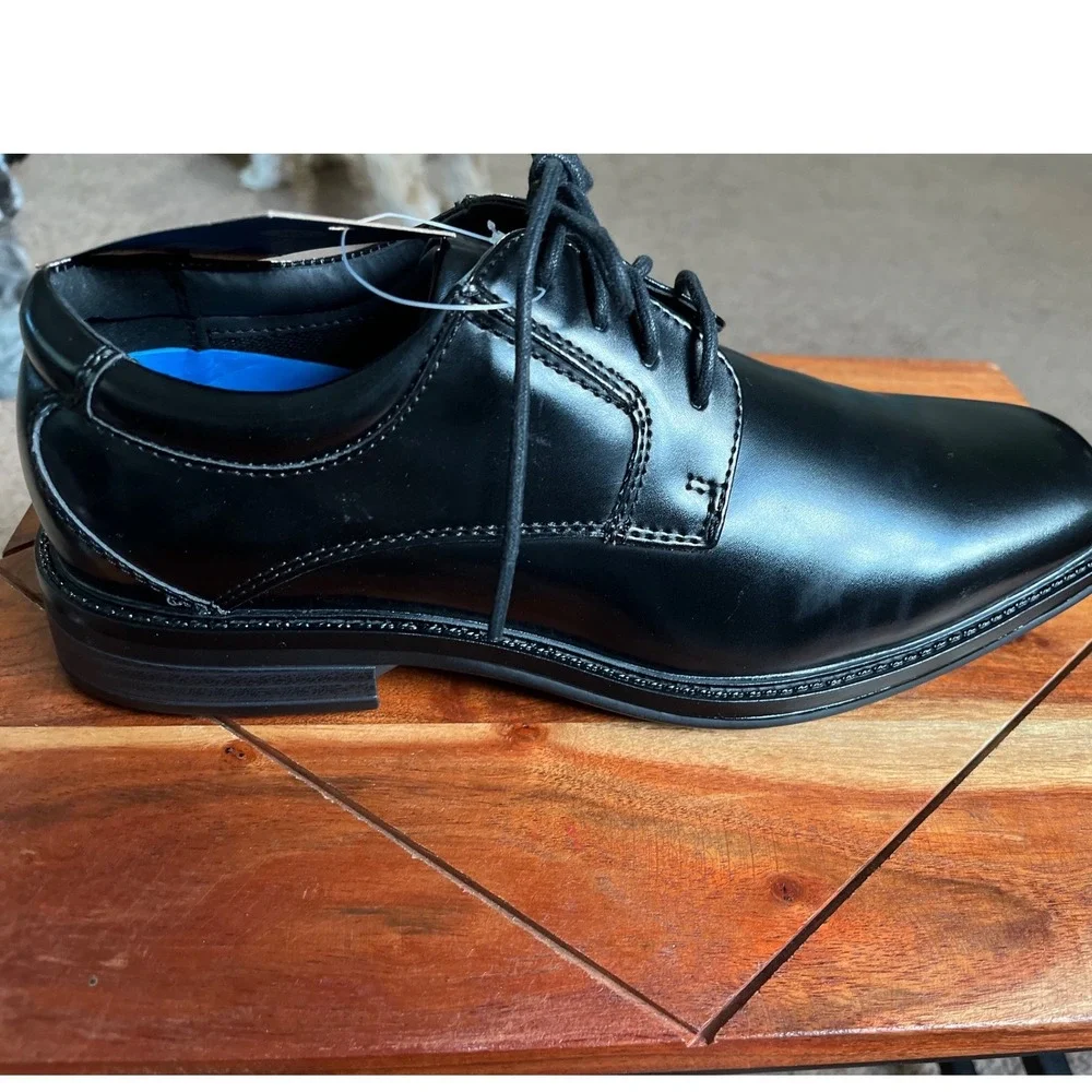 Dockers Irving Mens Black Slip Resistant Memory Foam Oxford Shoes 7M NWT